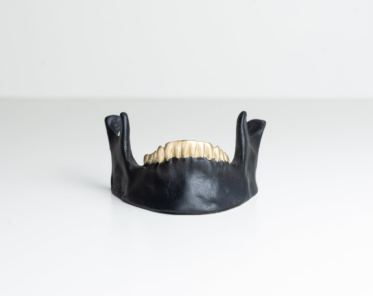 Jaw Table Number Holder - Business Card Holder
