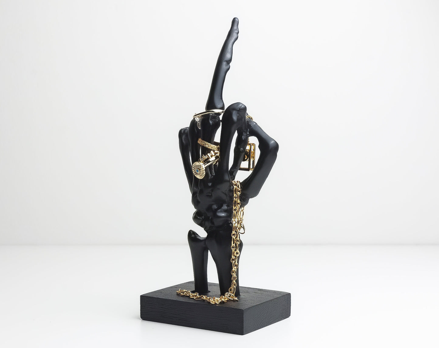Middle Finger Jewellery Holder
