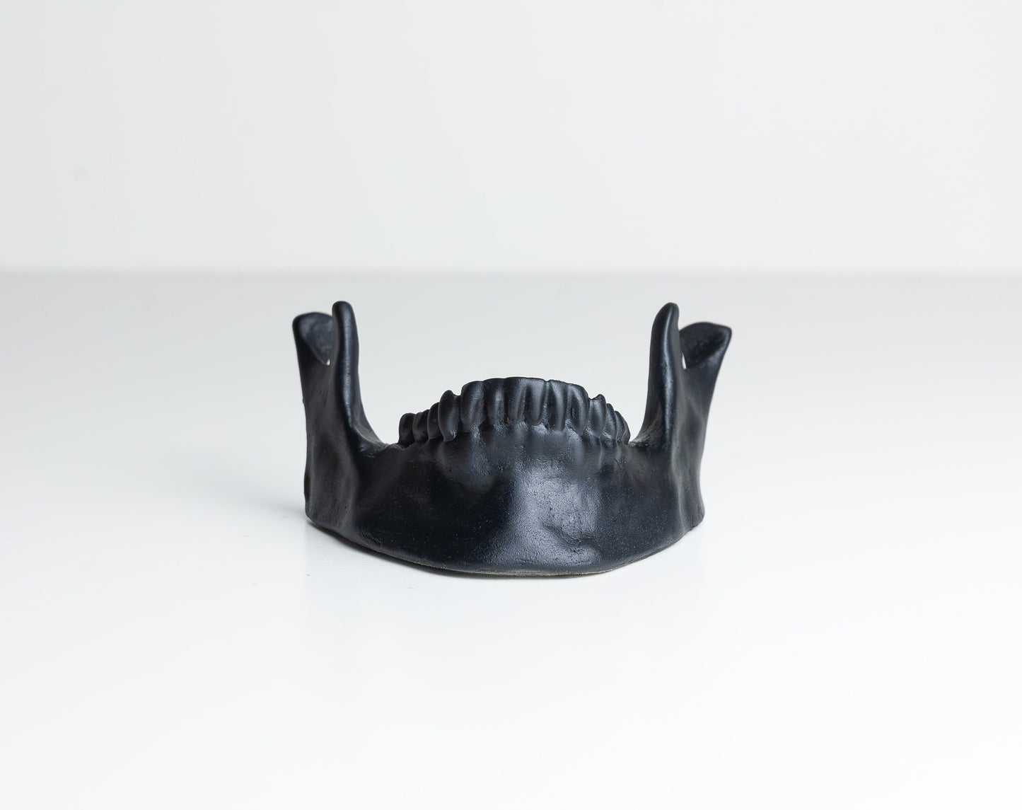 Jaw Table Number Holder - Business Card Holder
